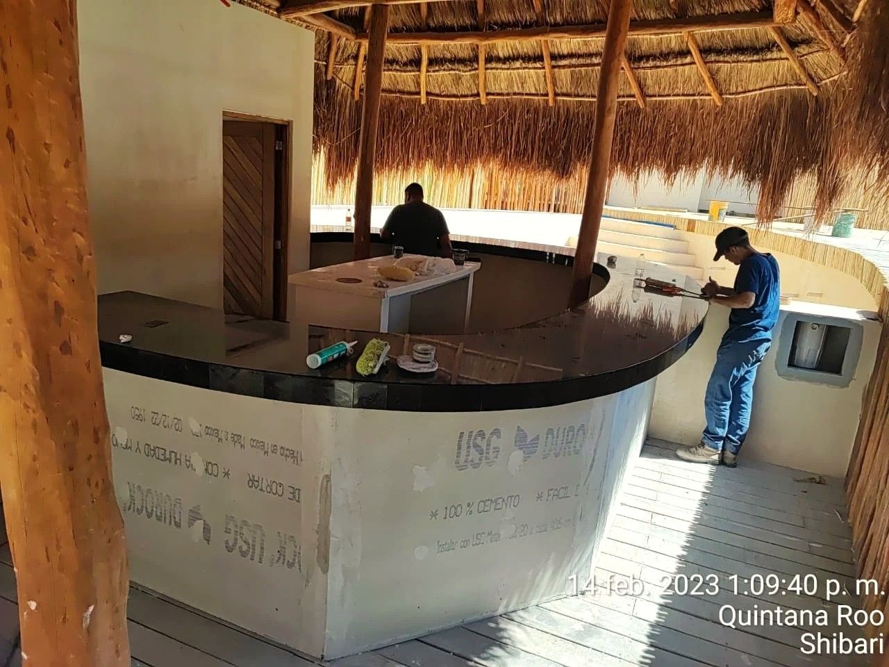 Barra en proceso de obra